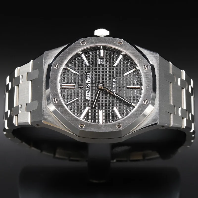 Audemars Piguet<br>15400ST Royal Oak Black Dial