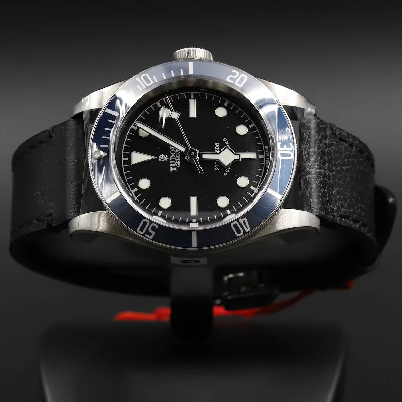 Tudor<br>79220B Black Bay Blue Rose